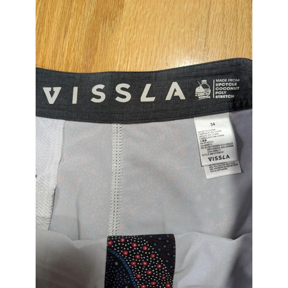 VISSLA Men's Navy Blue and Black Patterned Swim Trunks